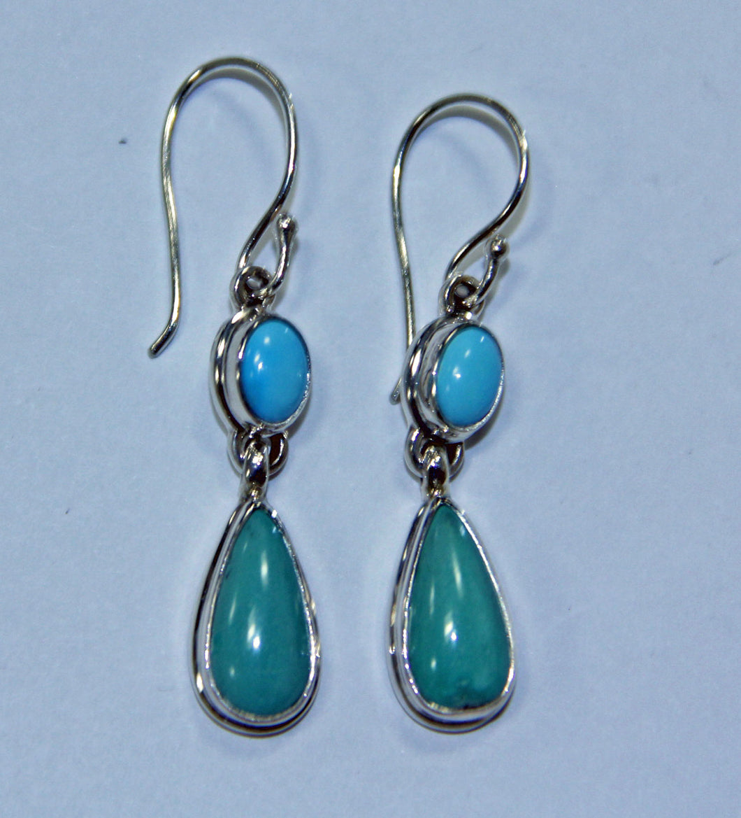Natural Turquoise Tear Drop / Oval Earring